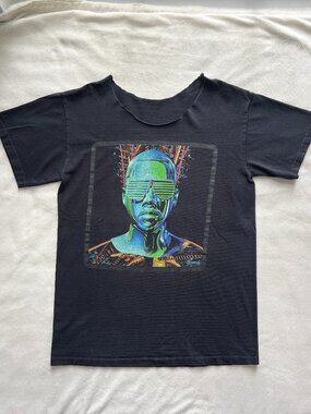 Kanye West 2008 Glow In the Dark Tour Graphic T-Shirt Black Vintage Size Small